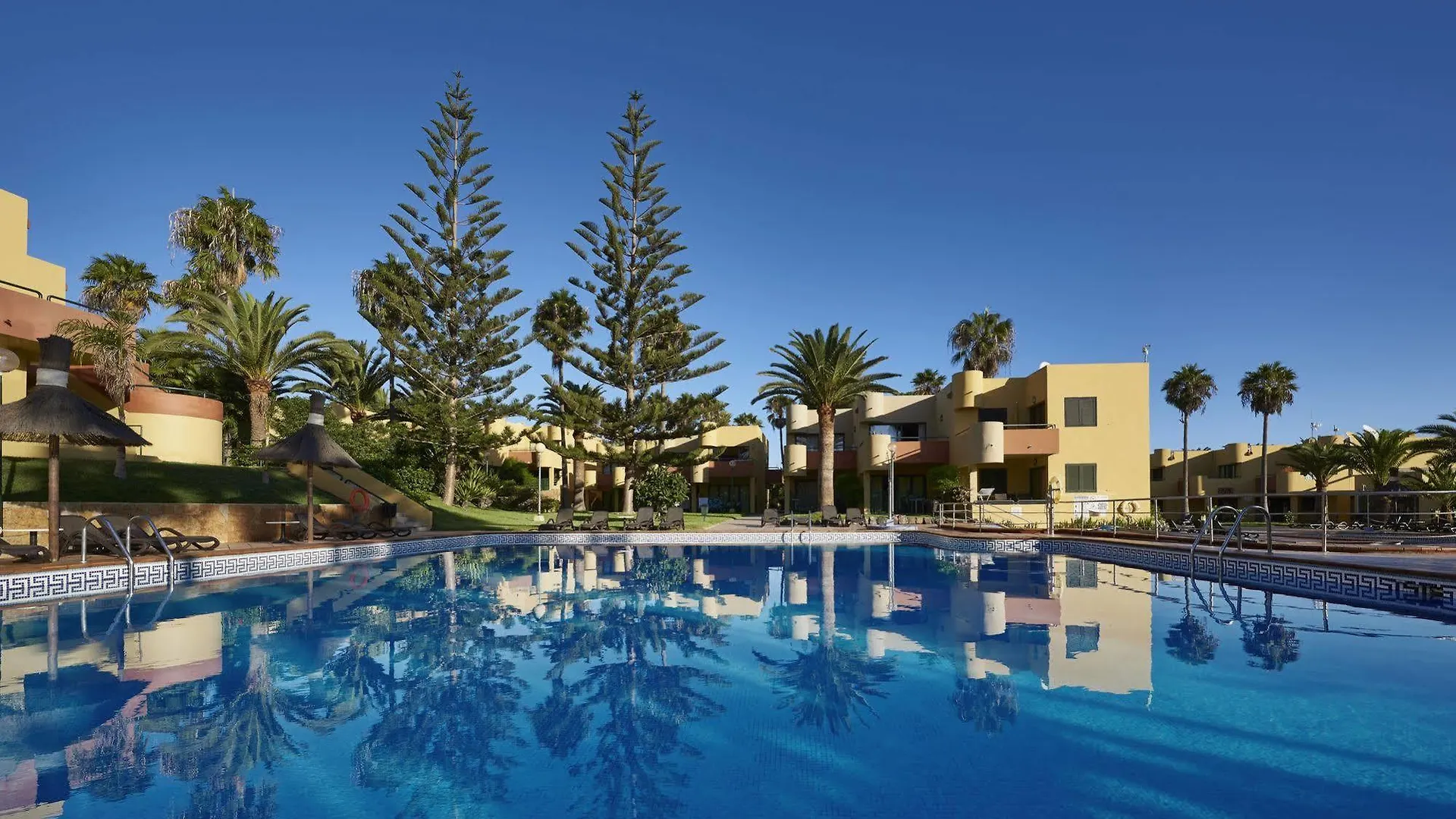 Atlantic Garden Beach Mate Corralejo Hotel