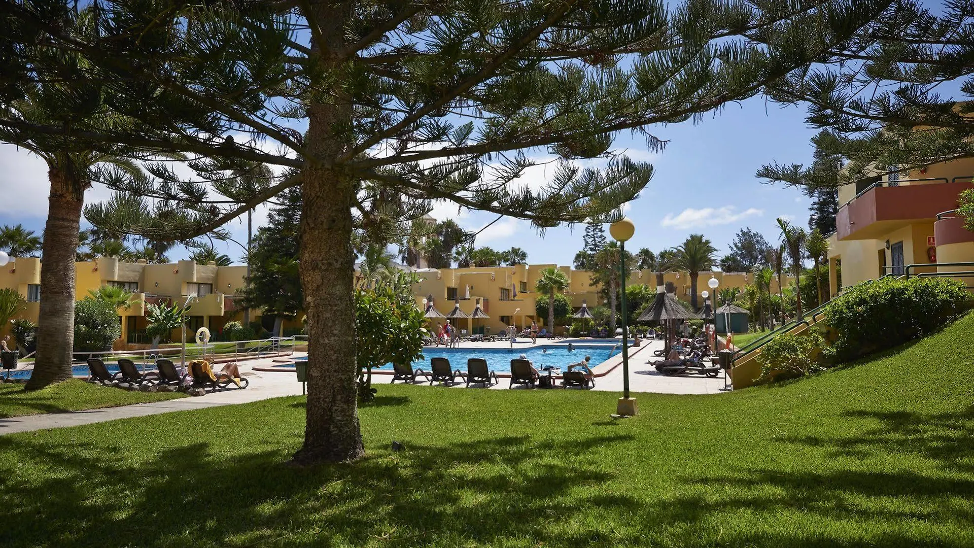 Atlantic Garden Beach Mate Corralejo 3*,